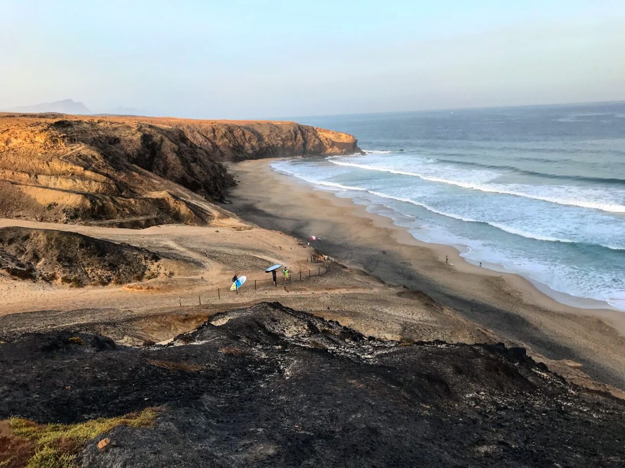 top-10-epickych-sup-destinacii-neonmars-paddleboard-fuerteventura